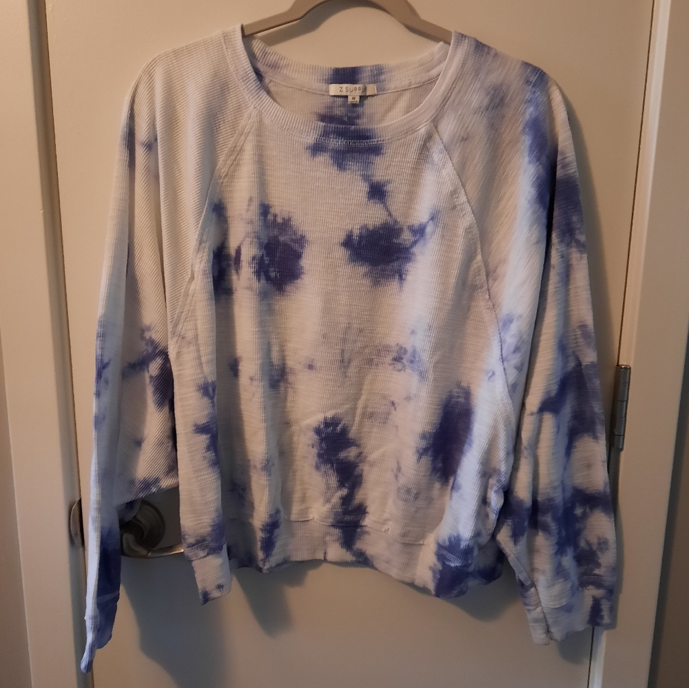 Batwing/long sleeve top